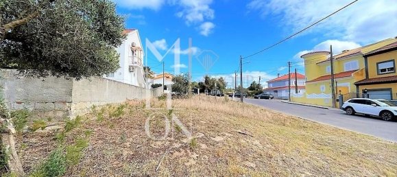334m² Land in Palmela, Portugal No. 43661 7