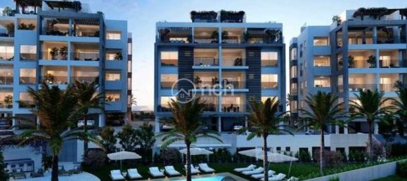 Apartamento de 4 dormitorios en Germasogeia, Cyprus No. 18337 4