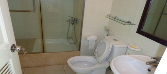 3 bedrooms Apartment in Tay Ho, Vietnam No. 6160 9