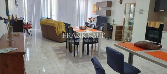 2 chambres Appartement à Msida, Malta No. 3998 15