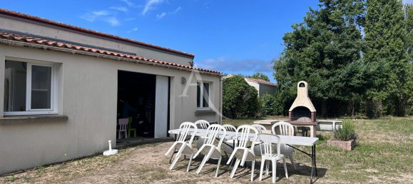 3 bedrooms House in Les Moutiers-en-Retz, France No. 278024 11