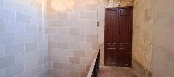 10 غرف نوم بناية في Alicante, Spain رقم 142571 10