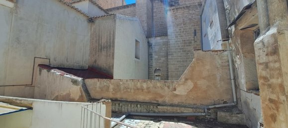 10 غرف نوم بناية في Alicante, Spain رقم 142571 35