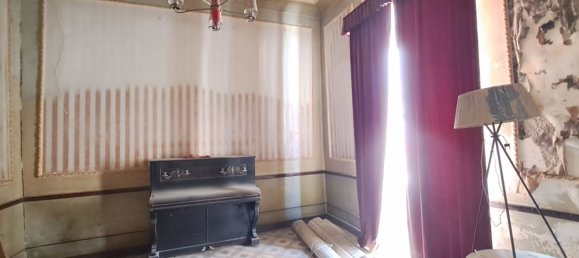 10 غرف نوم بناية في Alicante, Spain رقم 142571 90