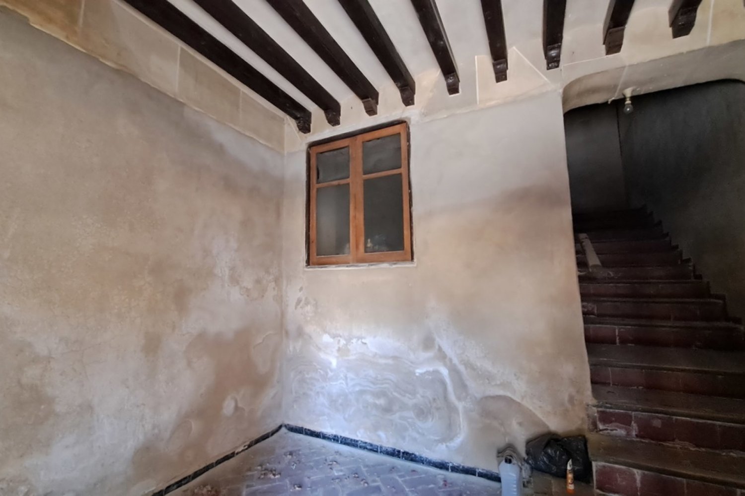 10 غرف نوم بناية في Alicante, Spain رقم 142571