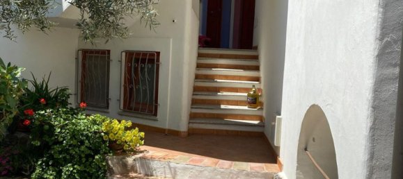 Дом с 2 комнатами в Кастельсардо, Италия № 255752 17