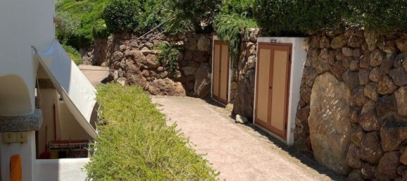 Дом с 2 комнатами в Кастельсардо, Италия № 255752 12