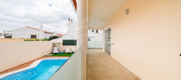 4 غرف نوم منزل في Portimao, Portugal رقم 26740 39