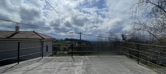 3 bedrooms House in Montchal, France No. 198571 9