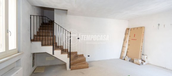 3غرفة منزل ذو طابقين في Offanengo, Italy رقم 313856 3