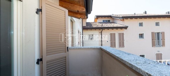 3غرفة منزل ذو طابقين في Offanengo, Italy رقم 313856 16