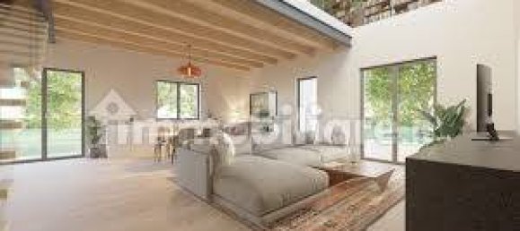 2 rooms Commercial property in Borno, Italy No. 285776 5