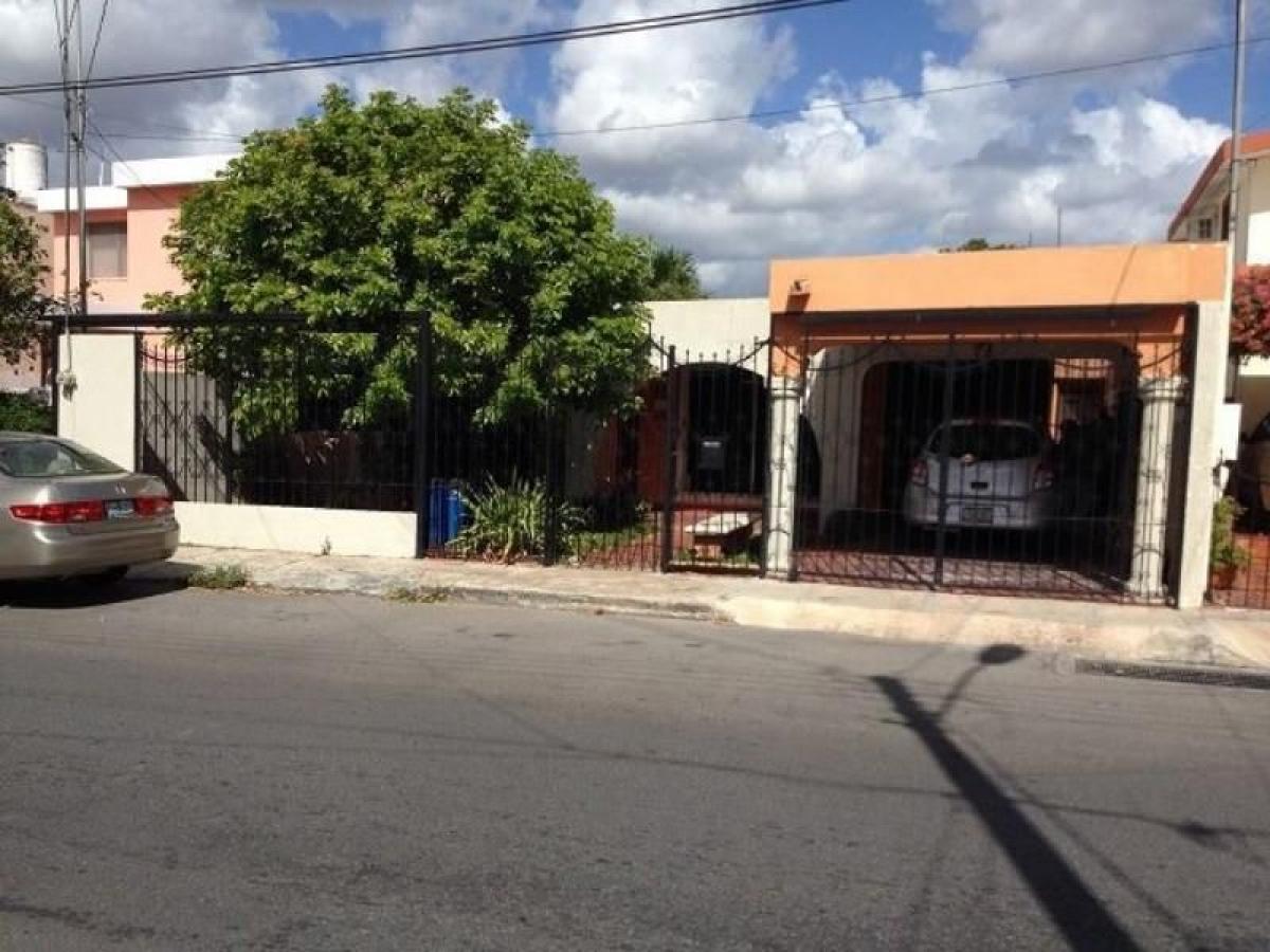 4 bedrooms House in Yucatan, Mexico No. 171555