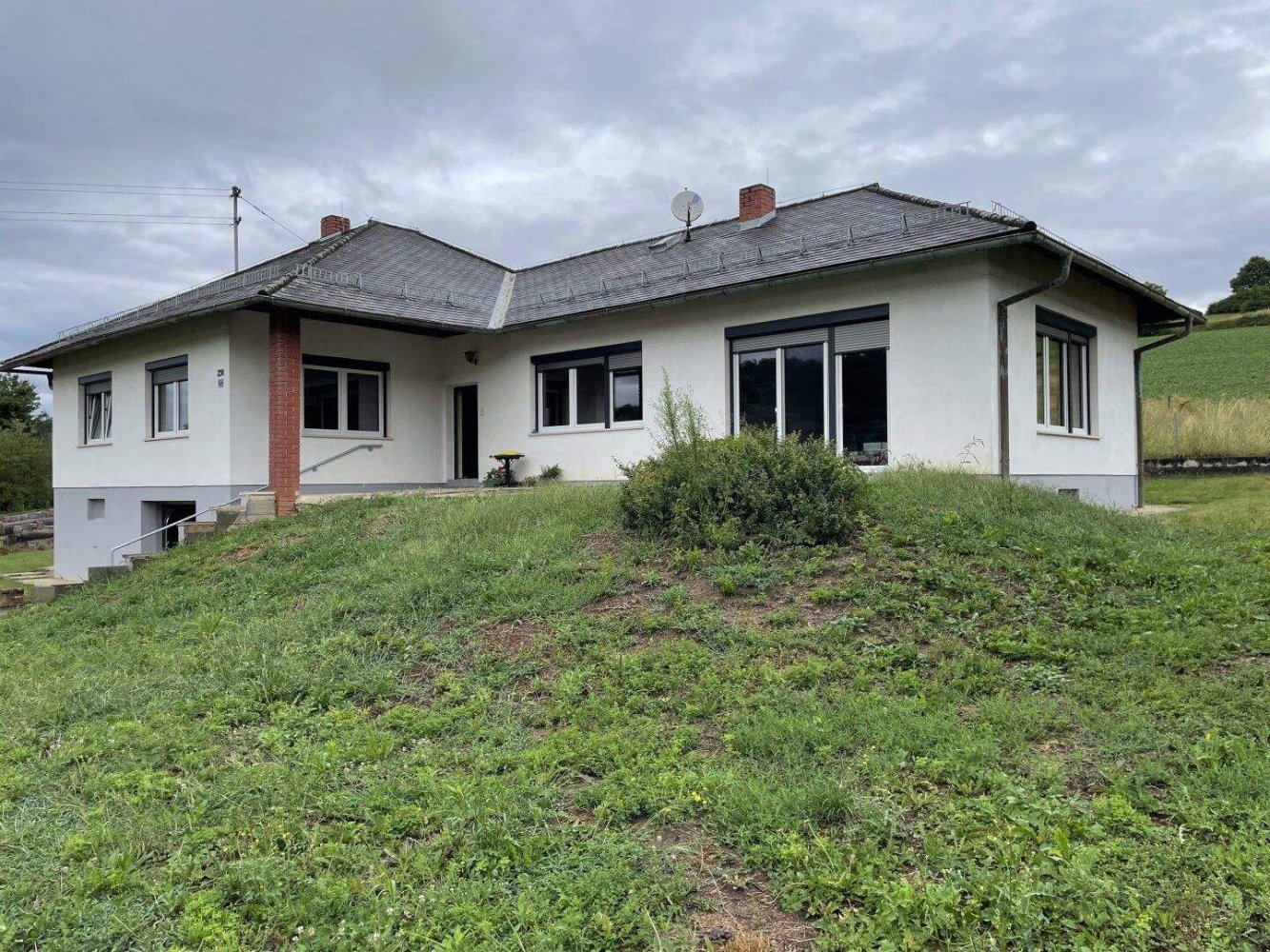 Bungalow de 5 habitaciónes en Kukmirn, Austria No. 201961