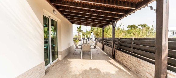 3 bedrooms House in Paralimni, Cyprus No. 23949 5