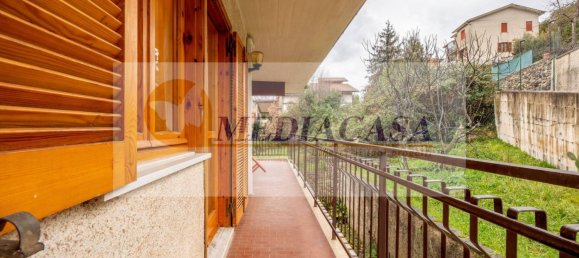 4 bedrooms Apartment in Ciciliano, Italy No. 72602 28