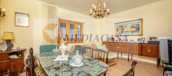 4 bedrooms Apartment in Ciciliano, Italy No. 72602 6