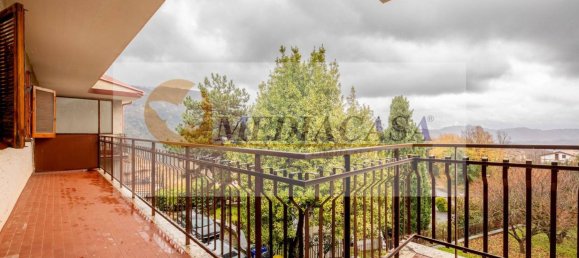 4 bedrooms Apartment in Ciciliano, Italy No. 72602 24