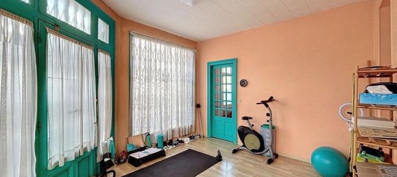 4 bedrooms House in Peronne, France No. 281156 6