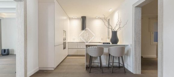 3 Schlafzimmer Wohnung in Eixample, Spain, Nr. 42322 8