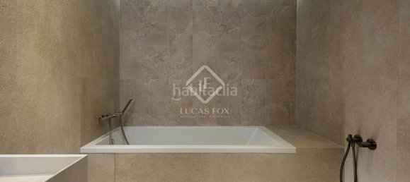 3 Schlafzimmer Wohnung in Eixample, Spain, Nr. 42322 36