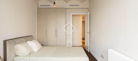 3 Schlafzimmer Wohnung in Eixample, Spain, Nr. 42322 30