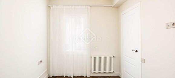 3 Schlafzimmer Wohnung in Eixample, Spain, Nr. 42322 26