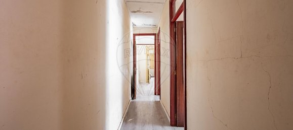 2 bedrooms House in Nogueira da Regedoura, Portugal No. 176551 7