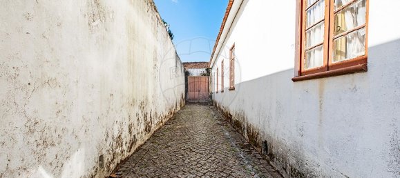 2 bedrooms House in Nogueira da Regedoura, Portugal No. 176551 30