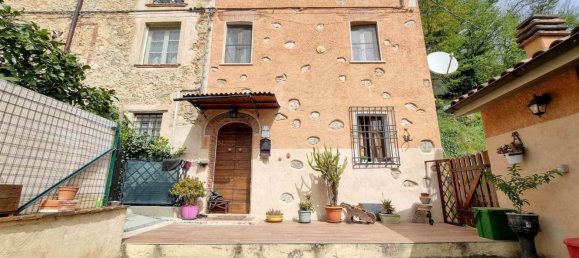 Casa de 6 divisões em Camaiore, Italy N.º 178048 2