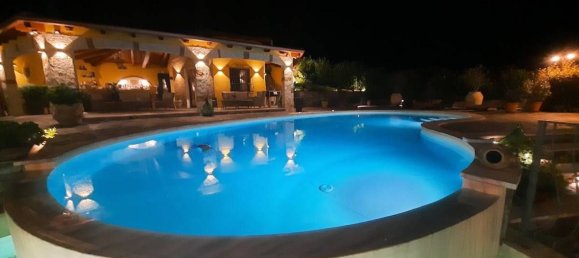 Propiedad comercial en Cossoine, Italy 450 m² No. 105912 2