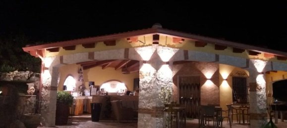 Propiedad comercial en Cossoine, Italy 450 m² No. 105912 7