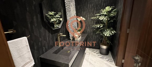 6 bedrooms Villa in Dubai, UAE No. 23821 7