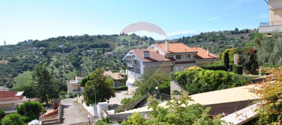 Villa T9 em Montesilvano, Italy N.º 324556 11