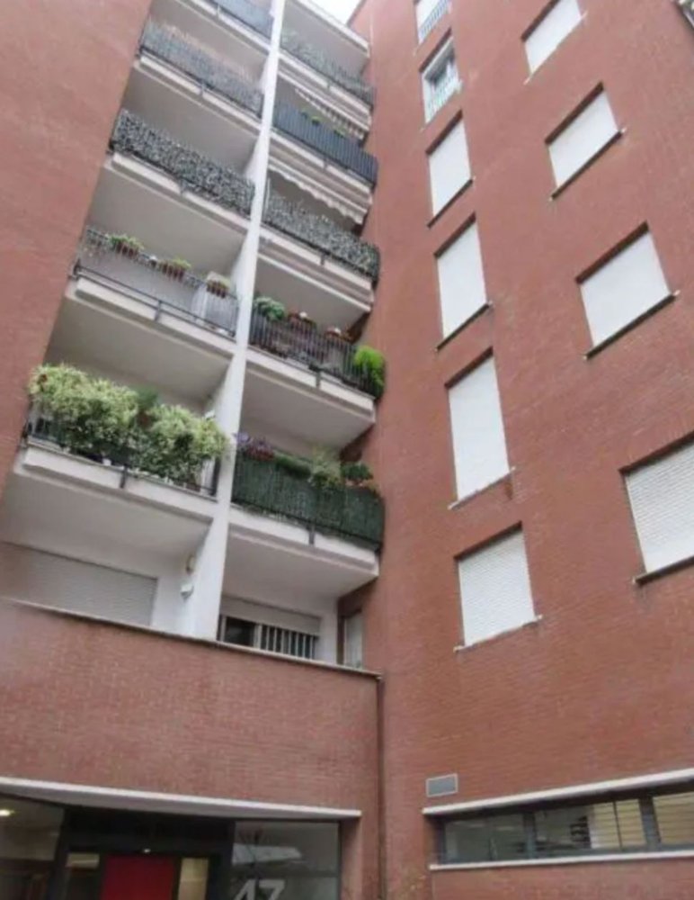 Apartamento de 3 habitaciónes en Vimodrone, Italy No. 2523
