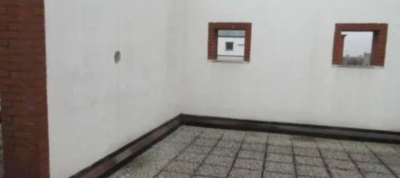 Apartamento de 3 habitaciónes en Vimodrone, Italy No. 2523 10