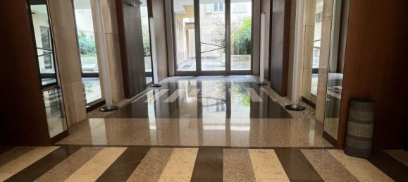 5 rooms Apartment in Piacenza, Italy No. 190503 3