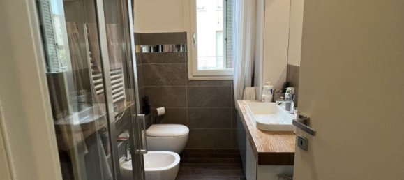 5 rooms Apartment in Piacenza, Italy No. 190503 18