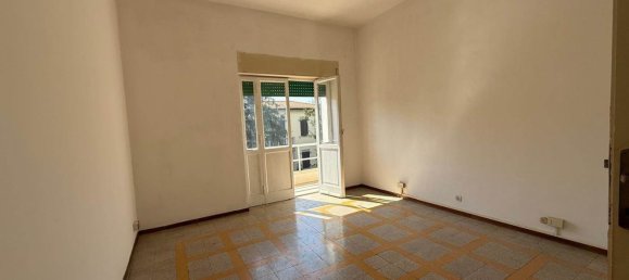 5 rooms Apartment in Foligno, Italy No. 306854 5