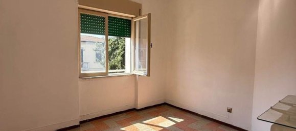 5 rooms Apartment in Foligno, Italy No. 306854 11