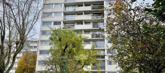 Studio in Amiens, France, Nr. 45695 4