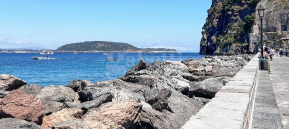 1 bedroom Apartment in Ischia, Italy No. 263640 3