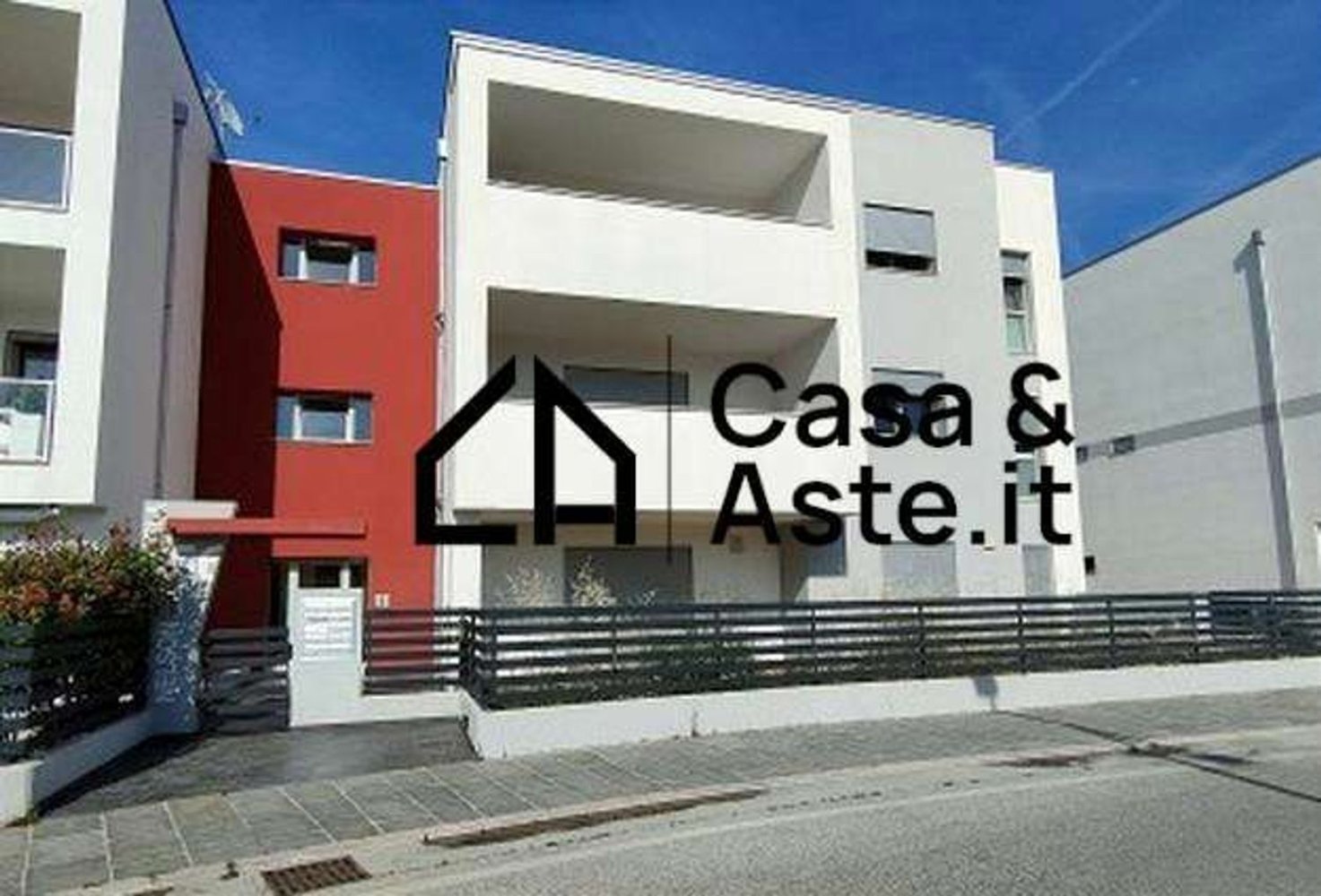 4 rooms Apartment in Potenza Picena, Italy No. 278356