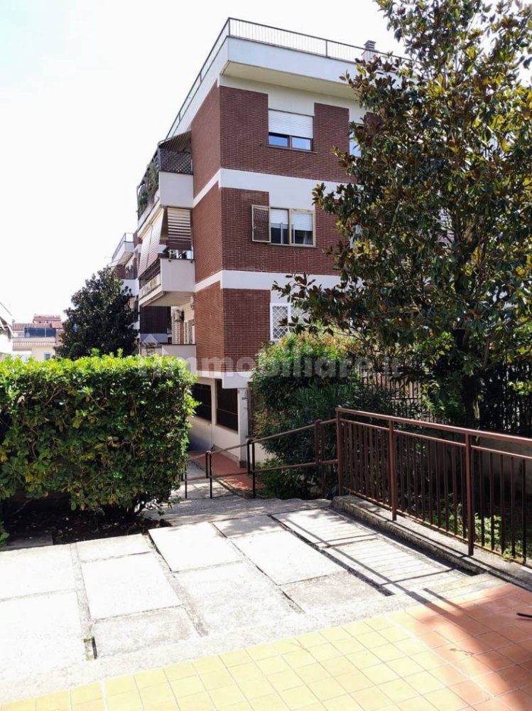 2 غرف نوم شقة في Rome, Italy رقم 388968