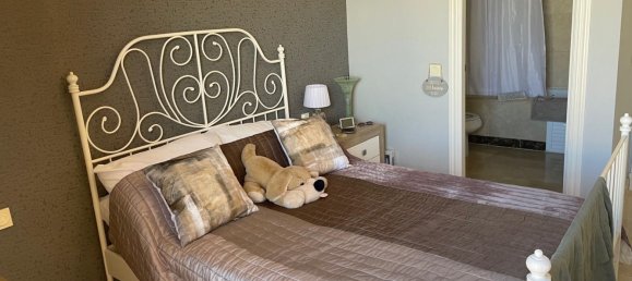 2 bedrooms Penthouse in La Duquesa, Spain No. 154235 8