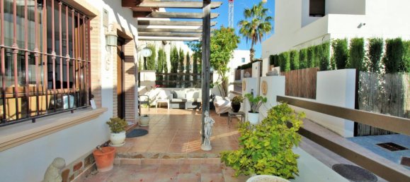 2 Schlafzimmer Villa in Alicante, Spain, Nr. 181611 5