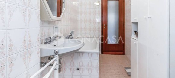 Apartamento T2 em Milan, Italy N.º 331055 33