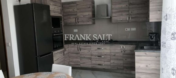 3 bedrooms Penthouse in Birkirkara, Malta No. 258 3