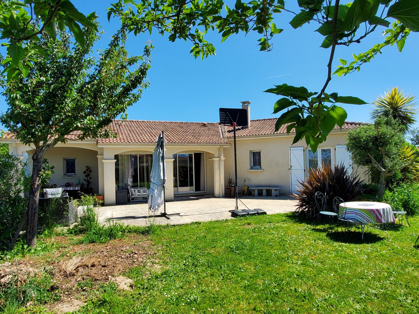 3 bedrooms Villa in Marmande, France No. 307309