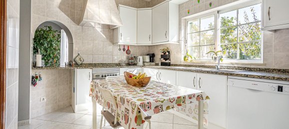 3 Schlafzimmer Haus in Mexilhoeira Grande, Portugal, Nr. 85256 6